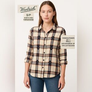 Woolrich Plaid Button Down Shirt Size Small S/P – Cream Navy Flannel Cotton